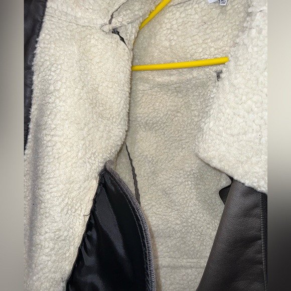 Tobi fur lined pleather jacket - Picture 2 of 6